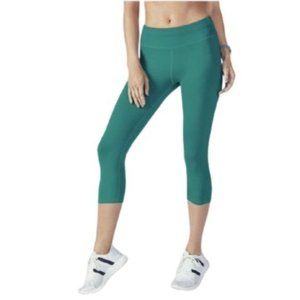 NEW Fabletics Gia Powerlite Capri | Size M